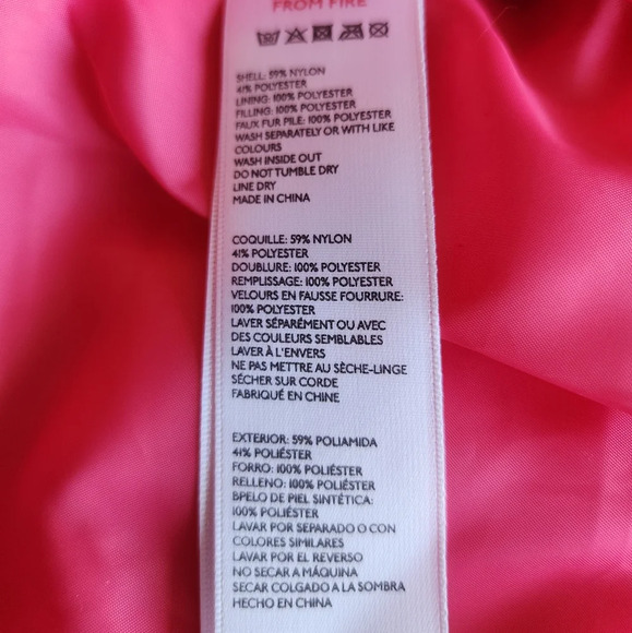 Urban Outfitters Pink Puffer Coat - Picture 11 of 13